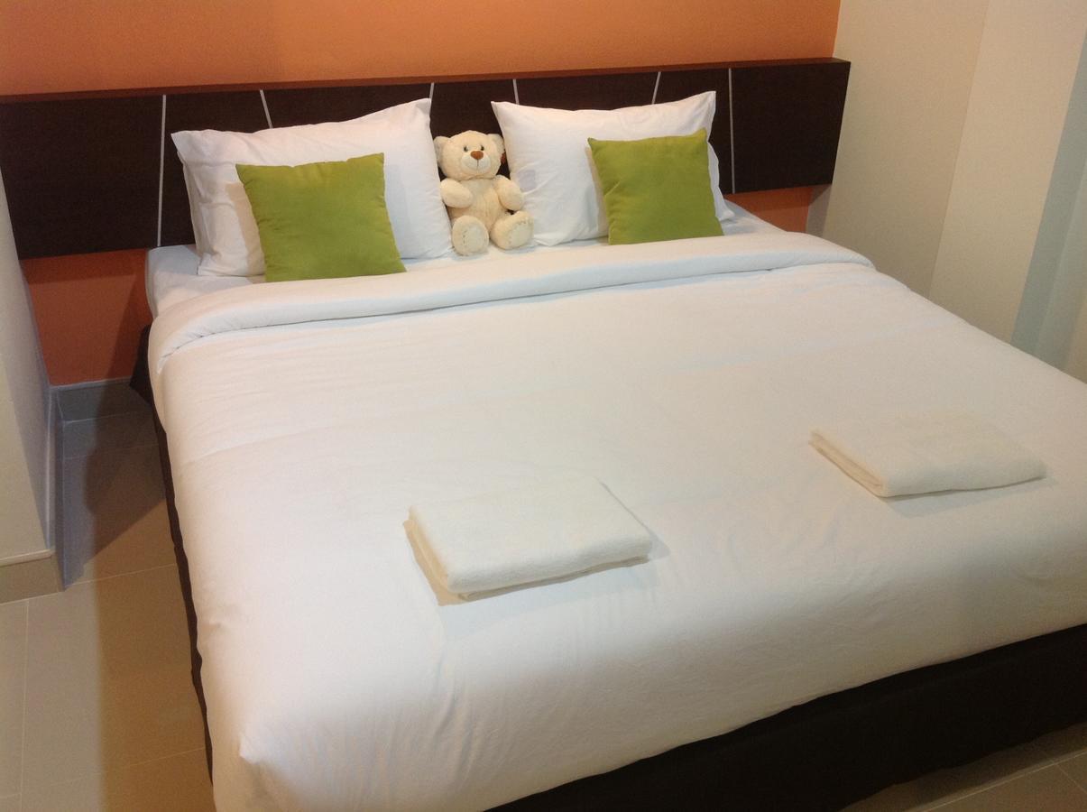 Centrino Hotel Surat Thani Exterior foto