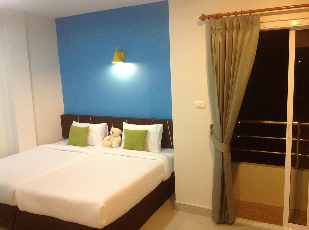 Centrino Hotel Surat Thani Exterior foto